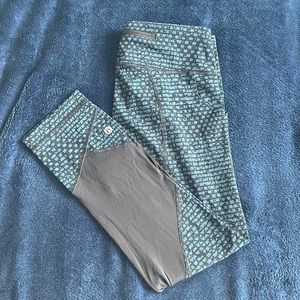 LULULEMON CROP LEGGINGS 4